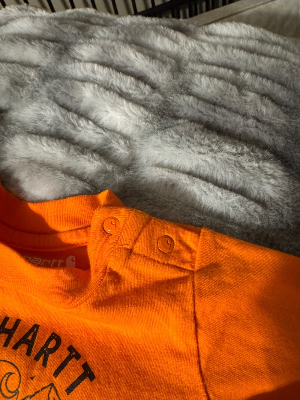 Carhartt Onesie - Picture 4 of 7